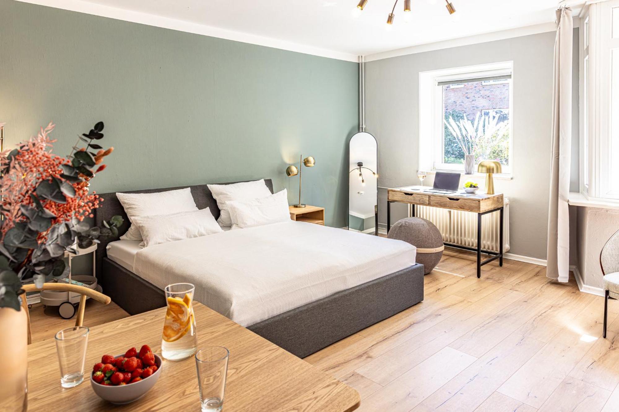 Have-A-Nice-Stay - Nahe Bahnhof Ahrensburg - 20 Minuten Nach Hamburg - Trotzdem Ruhig Gelegen - 6 Minuten Zu Fuss Ins Zentrum Ahrensburg - Modern Eingerichtet Εξωτερικό φωτογραφία